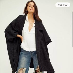 RARE VINTAGE Free People OFF DUTY Forest Green Knit Poncho/ Cape